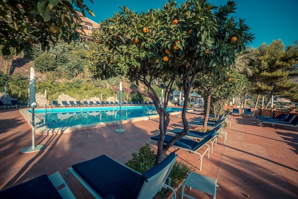 Grand Hotel Miramare Taormina Bagian luar foto